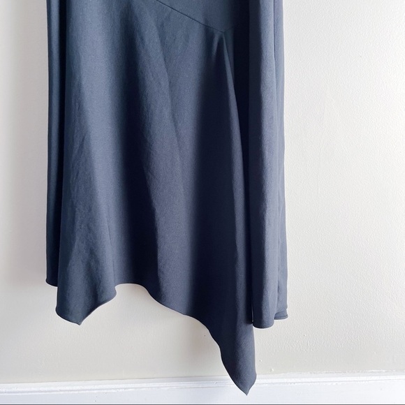 NWT Vince Camuto • Asymmetrical Hem Flowy Midi Skirt in Black, Size 0 - Picture 5 of 10